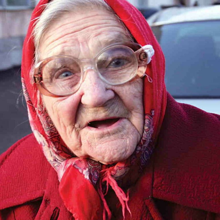 Почему бабушка пошла. Почему бабушка пошла